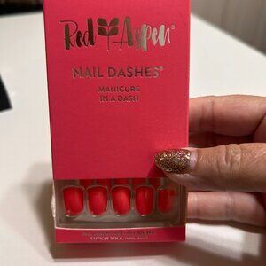 NIP Red Aspen Nail Dashes - Crushing on Camilla